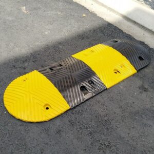 gờ giảm tốc là gì