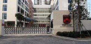 ứng dụng cổng xếp vào trường học